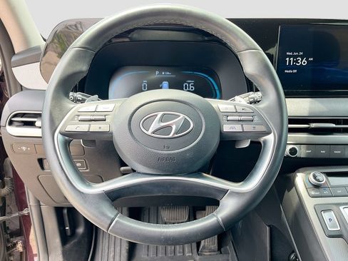 Used 2025 Hyundai Palisade SEL FWD image 11