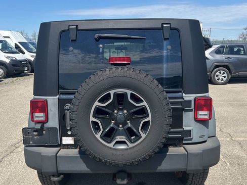 Used 2009 Jeep Wrangler Unlimited X AWD/4WD image 4