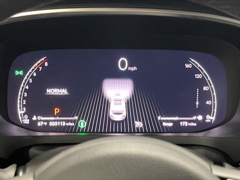 Used 2022 Acura MDX SH-AWD w/ Advance Package image 17