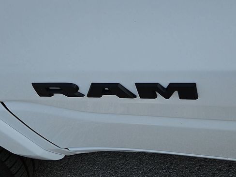 New 2026 RAM 1500 Lone Star AWD/4WD image 15