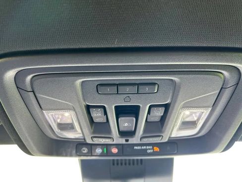 Used 2024 Chevrolet Silverado 1500 High Country AWD/4WD image 25