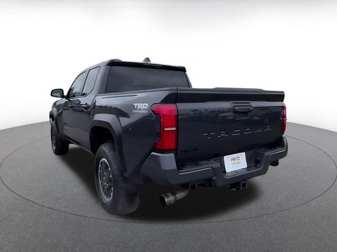 Used 2025 Toyota Tacoma TRD Off-Road image 11
