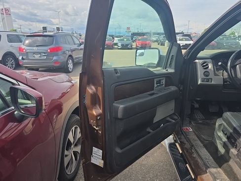 Used 2012 Ford F150 Lariat w/ Lariat Chrome Pkg AWD/4WD image 6