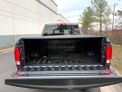 Used 2015 RAM 1500 Express image 43