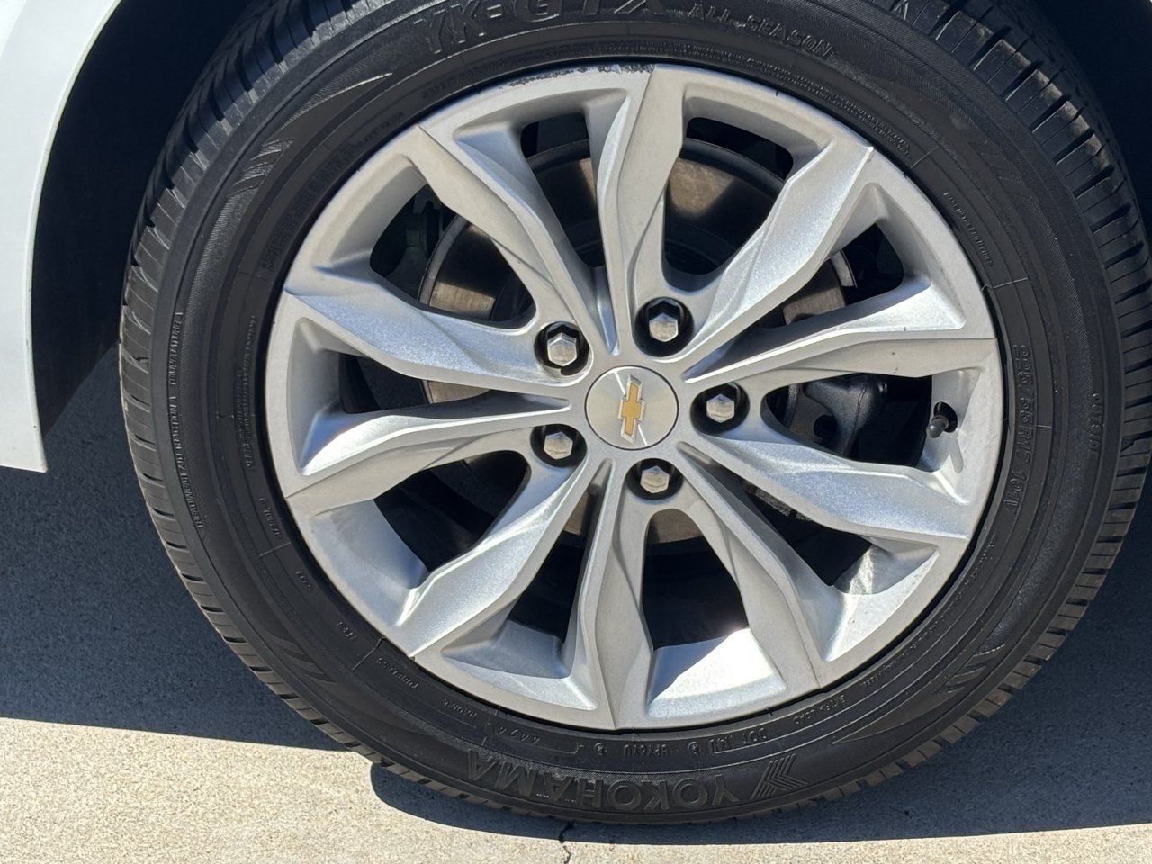 Used 2023 Chevrolet Malibu LT FWD image 7