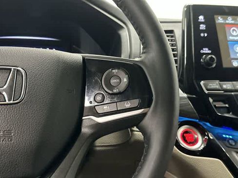 Used 2024 Honda Odyssey Elite image 18