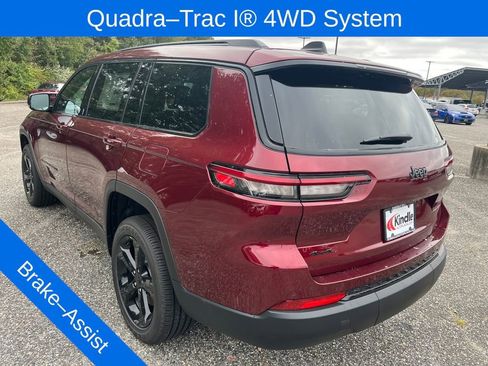 New 2025 Jeep Grand Cherokee L Altitude image 29