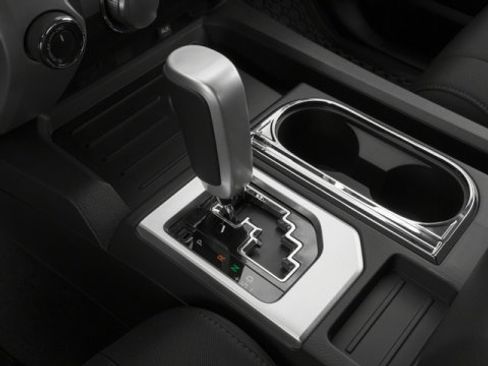 Used 2017 Toyota Tundra SR5 image 11