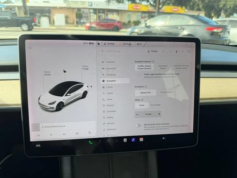 Used 2021 Tesla Model 3 Standard Range Plus RWD image 33