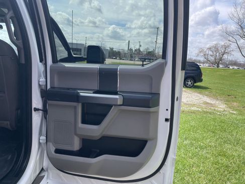 Used 2022 Ford F250 XLT AWD/4WD image 30