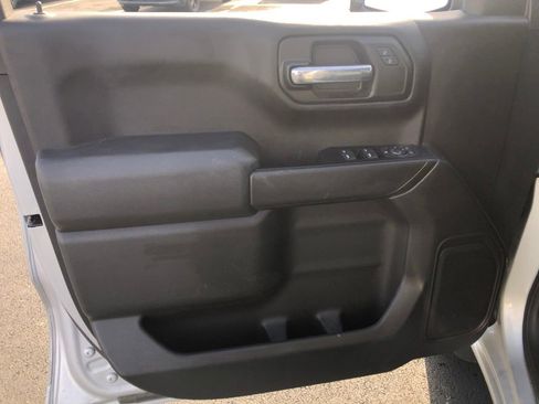 Used 2019 Chevrolet Silverado 1500 Custom w/ Custom Convenience Package image 14