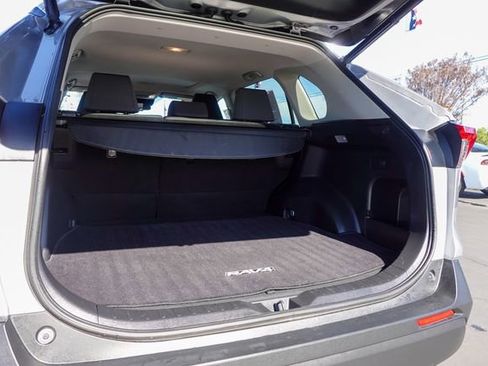 Certified 2020 Toyota RAV4 XLE w/ Convenience Package image 34