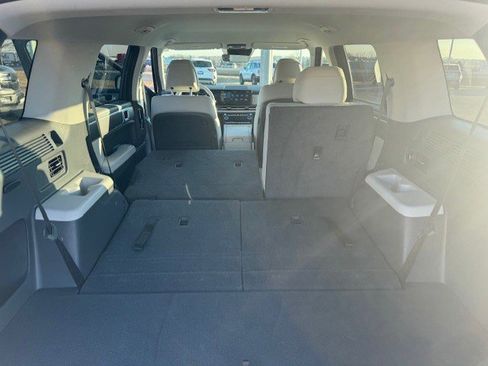 Used 2025 Hyundai Santa Fe SEL image 31