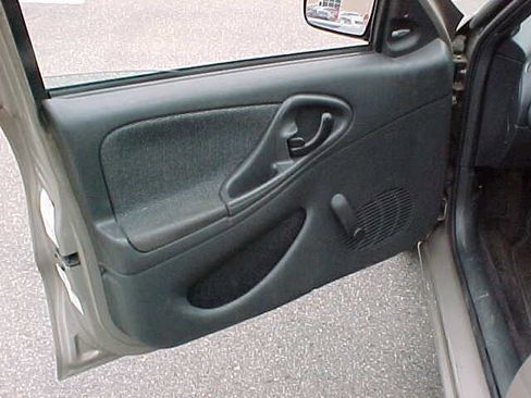 Used 2002 Chevrolet Cavalier Sedan FWD image 20