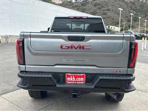 New 2026 GMC Sierra 2500 AT4X image 12