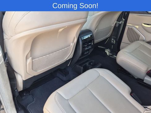 Used 2022 Jeep Grand Cherokee L Limited AWD/4WD image 18