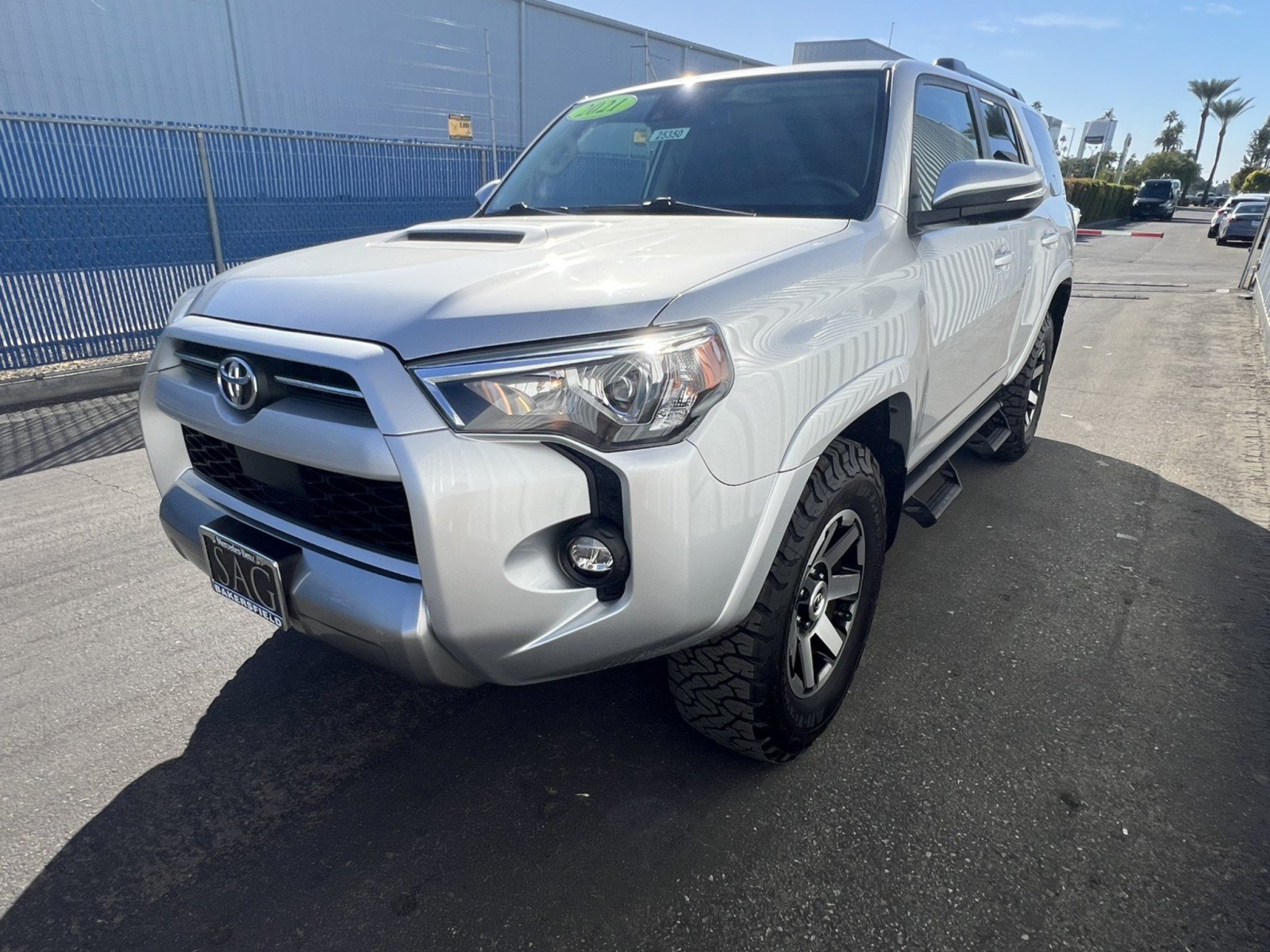 Used 2021 Toyota 4Runner TRD Off-Road Premium w/ Moonroof Package AWD/4WD image 9