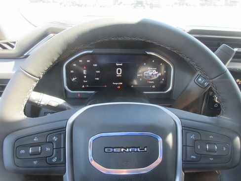 New 2026 GMC Sierra 3500 Denali w/ Denali Reserve Package image 19