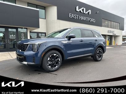 New 2026 Kia Sorento S w/ S Panoramic Sunroof Package