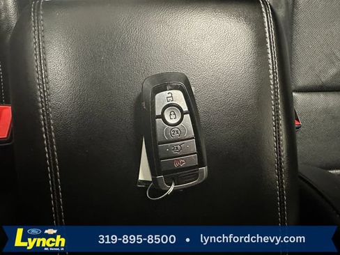 Used 2020 Ford Explorer Limited AWD/4WD image 19