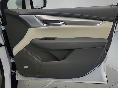 Certified 2024 Cadillac XT5 Premium Luxury w/ LPO, Floor Liner Package FWD image 29