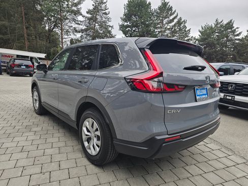 Certified 2025 Honda CR-V LX image 5