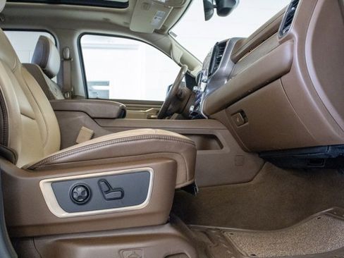 Used 2020 RAM 1500 Limited image 5