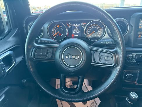 Used 2023 Jeep Wrangler Sport image 17