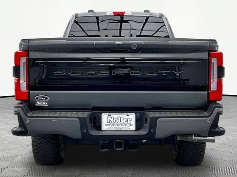 Used 2025 Ford F250 Platinum AWD/4WD image 4