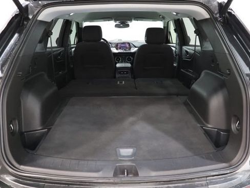 Used 2020 Chevrolet Blazer LT AWD/4WD image 32