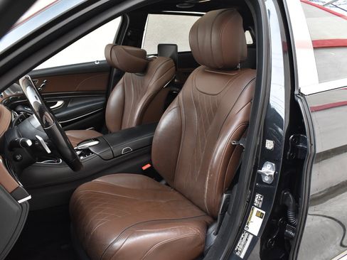 Used 2019 Mercedes-Benz Maybach S 560 4MATIC image 15