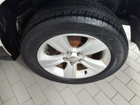 Used 2014 Jeep Patriot Latitude FWD image 8