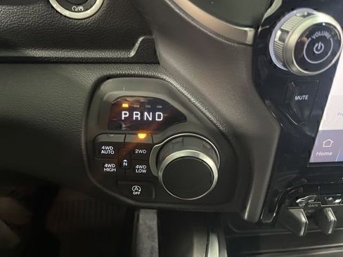 New 2026 RAM 1500 Big Horn AWD/4WD image 19