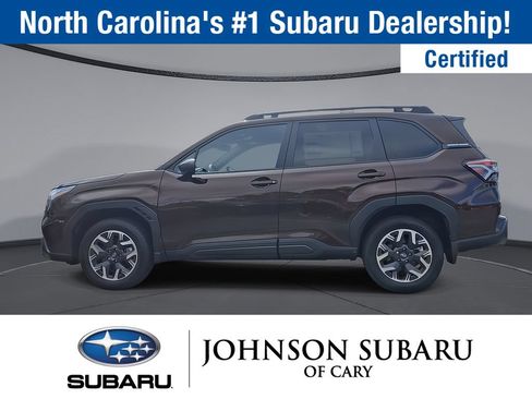 Used 2026 Subaru Forester Premium AWD/4WD image 4