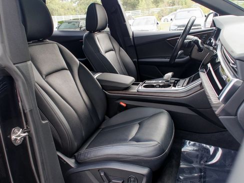 Used 2021 Audi Q8 Premium Plus w/ Premium Plus Package AWD/4WD image 29