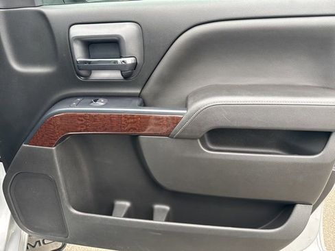 Used 2018 GMC Sierra 1500 SLE image 11