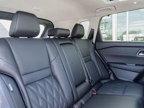 New 2026 Nissan Rogue Platinum AWD/4WD image 26