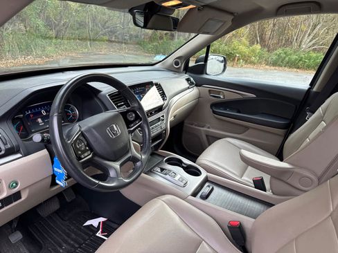 Used 2022 Honda Pilot Special Edition image 13