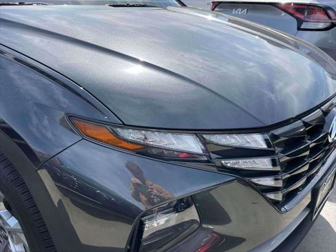 Used 2023 Hyundai Tucson SE AWD/4WD image 6