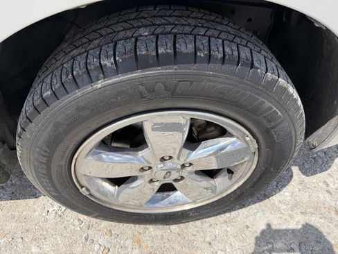 Used 2008 Ford Escape XLT FWD image 12