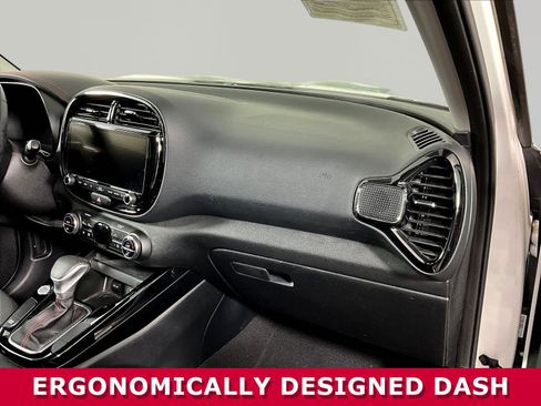 Used 2023 Kia Soul GT-Line FWD image 23