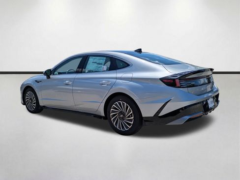 New 2026 Hyundai Sonata SEL FWD image 7