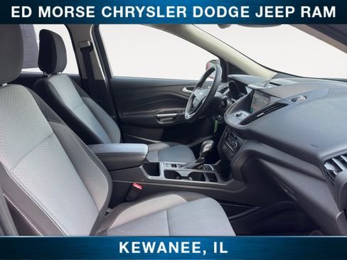 Used 2018 Ford Escape SE w/ Ford Safe & Smart Package AWD/4WD image 15