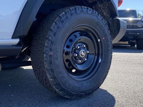 New 2026 Ford Bronco Big Bend w/ Black Diamond Package image 9