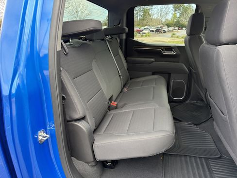 Used 2025 Chevrolet Silverado 1500 LT AWD/4WD image 15