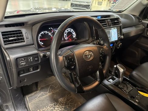 Used 2021 Toyota 4Runner TRD Pro AWD/4WD image 6