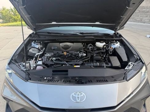Used 2025 Toyota Camry SE w/ Convenience Package AWD/4WD image 20