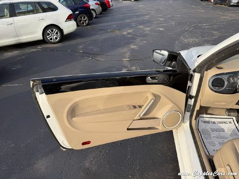 Used 2013 Volkswagen Beetle 2.0T FWD image 6