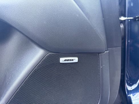 Used 2019 MAZDA CX-5 Touring image 11