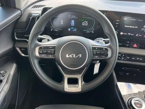 Used 2023 Kia Sportage LX AWD/4WD image 19